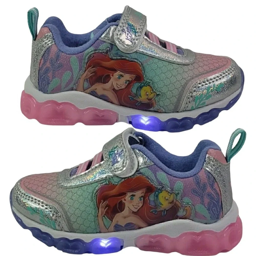 Disney Girls' Mermaid Shoes - Laceless LED Light Up Shoes Pink Size 6 (15cm) New